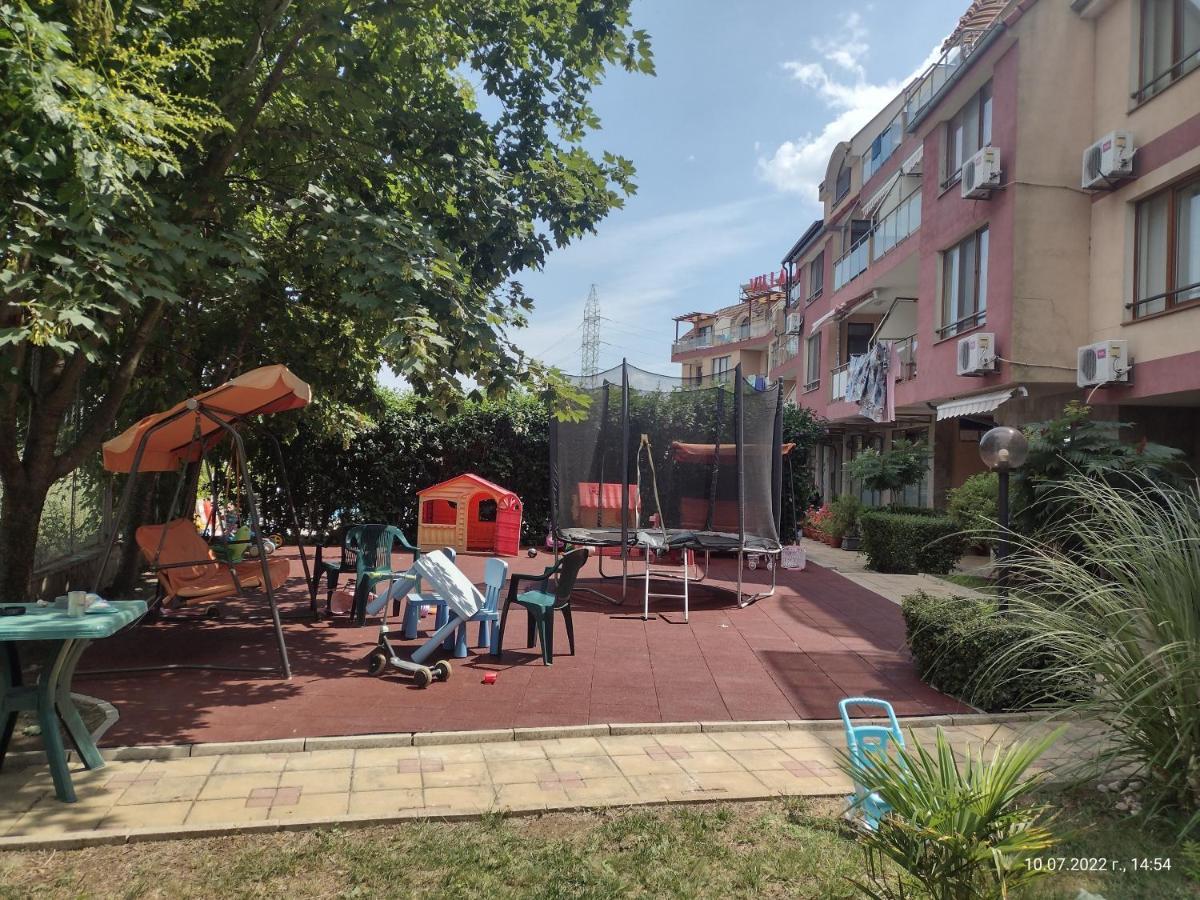 Апартамент На Къмпинг Градина Černomorec Exterior foto